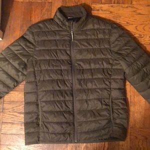 Old Navy Men’s Olive Green Large Down Jacket